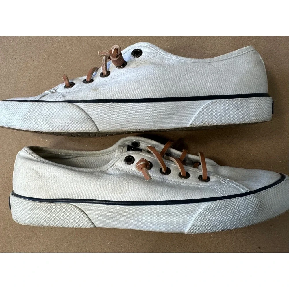 Sperry top sider